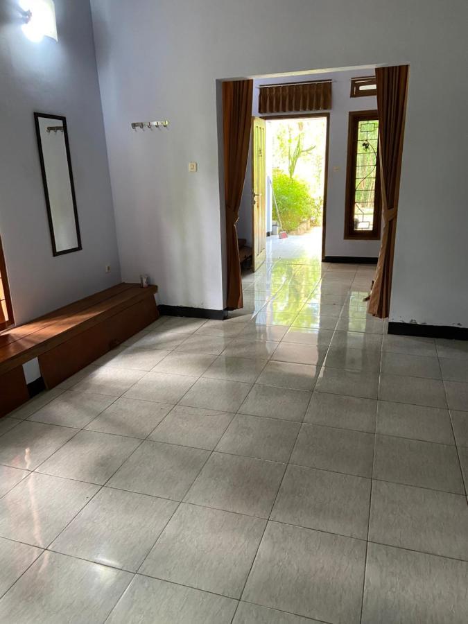 Rimba Bungalow Lägenhet Kuta  Exteriör bild