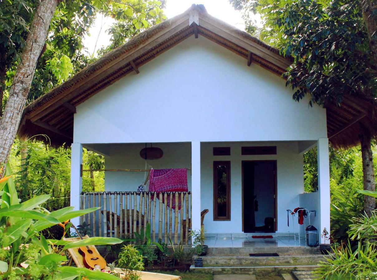 Rimba Bungalow Lägenhet Kuta  Exteriör bild
